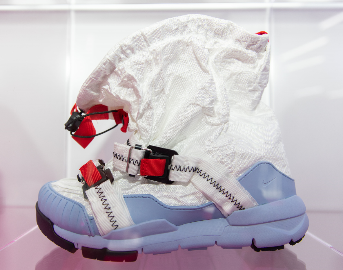 TOM SACHS x NIKE MARS YARD OVERSHOE