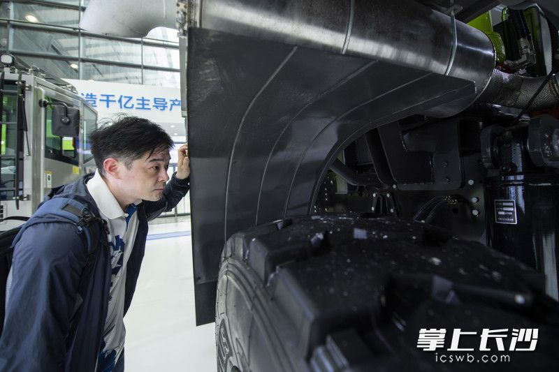 仔細(xì)看,。