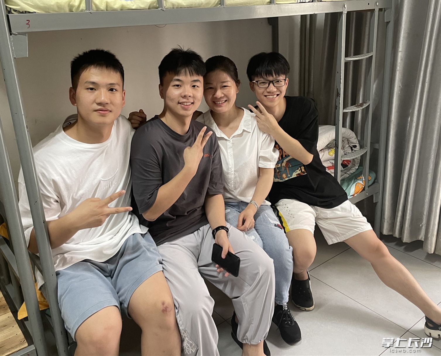 同學(xué)們都非常喜歡“付媽”,。