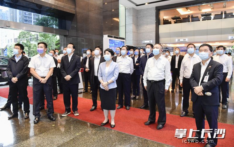 10月13日，吳桂英率隊考察廣州汽車集團(tuán)股份有限公司,。長沙晚報全媒體特派記者 余劭劼 攝
