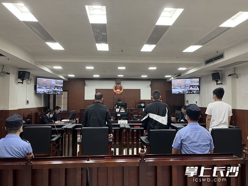 庭審現(xiàn)場(chǎng),。寧鄉(xiāng)法院供圖