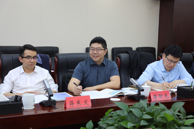 粵港澳大灣區(qū)企業(yè)家代表發(fā)言。