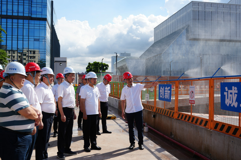 7月11日至12日,，長沙市住建局組織赴廣州市開展“弘揚湖湘文化精神,，打造現(xiàn)代建造湘軍”走訪調(diào)研珠三角外拓建筑企業(yè)。通訊員 黃茂龍 攝