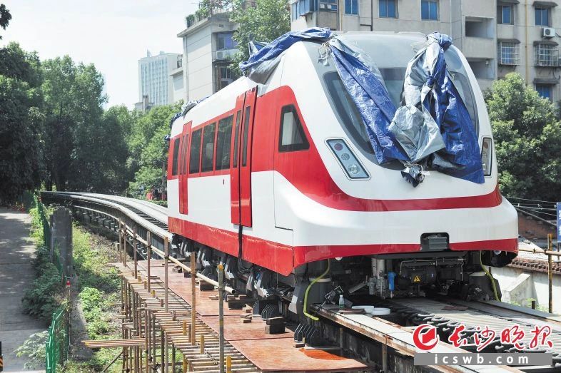 國防科大研制的一款磁懸浮列車樣車,。劉軍 攝